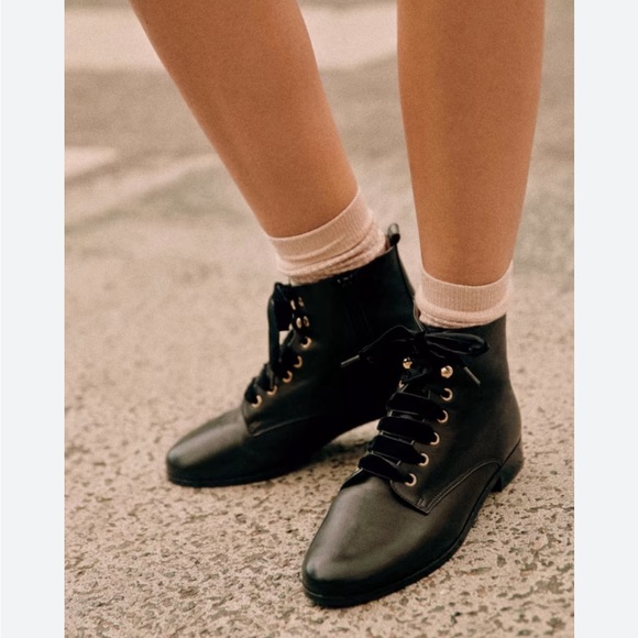 Sezane Eugenie Black Lace-Up Ankle Boots Size 39/ US8 - Picture 1 of 10